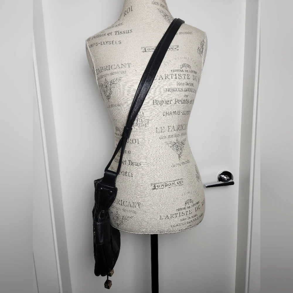 Chloe Snakeskin Leather Bucket Purse - Picture 4 of 15